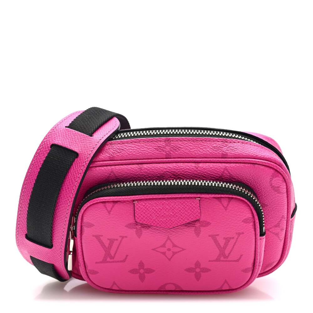 Louis Vuitton Taigarama Outdoor Pouch #262109L14B